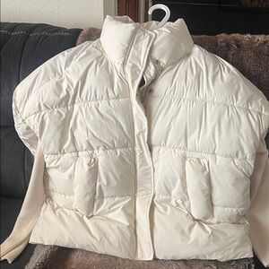 AKIRA Off-White Puffer Jacket